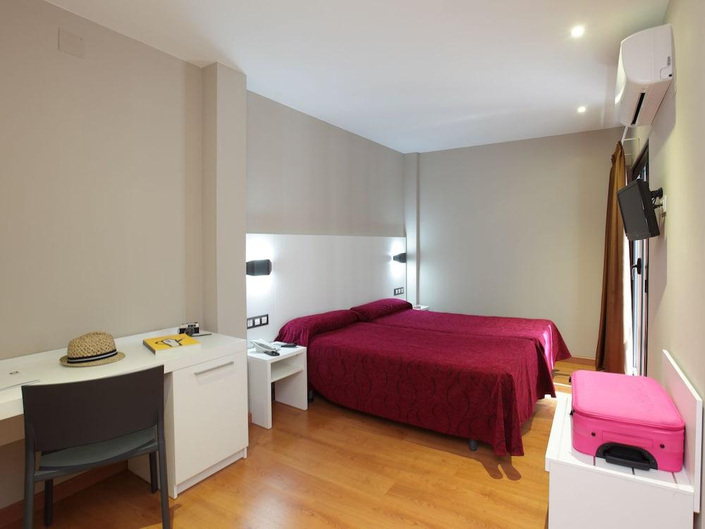 Hotel Alameda 3*